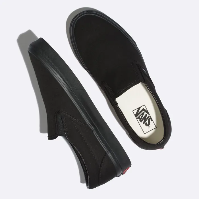Vans Classics Shoes Womens SlipOn BlackBlack