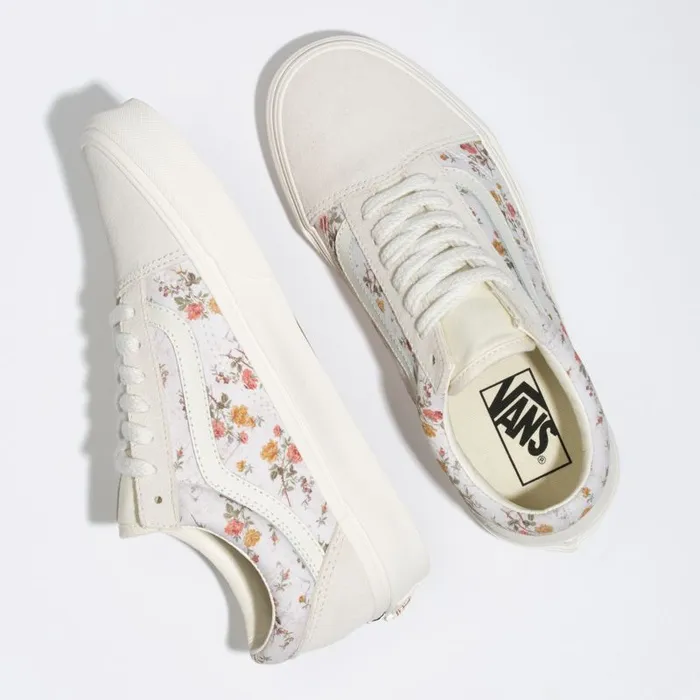 Vans Classics Shoes Womens Vintage Old Skool FloralMarshmallow Vans Classics Shoes Womens Vintage Old Skool FloralMarshmallow