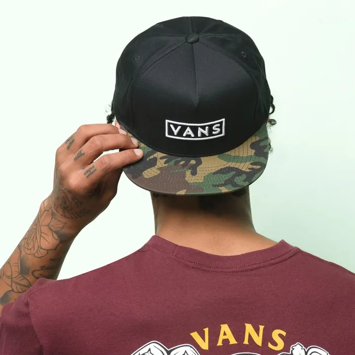Vans Hats and Beanies Mens Easy Box Snapback Hat BlackClassic Camo