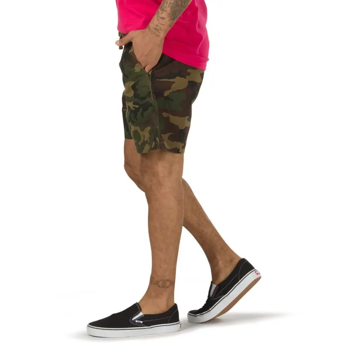 Vans Shorts and Boardshorts Mens Range 18034 Short Camo Vans Shorts and Boardshorts Mens Range 18034 Short Camo