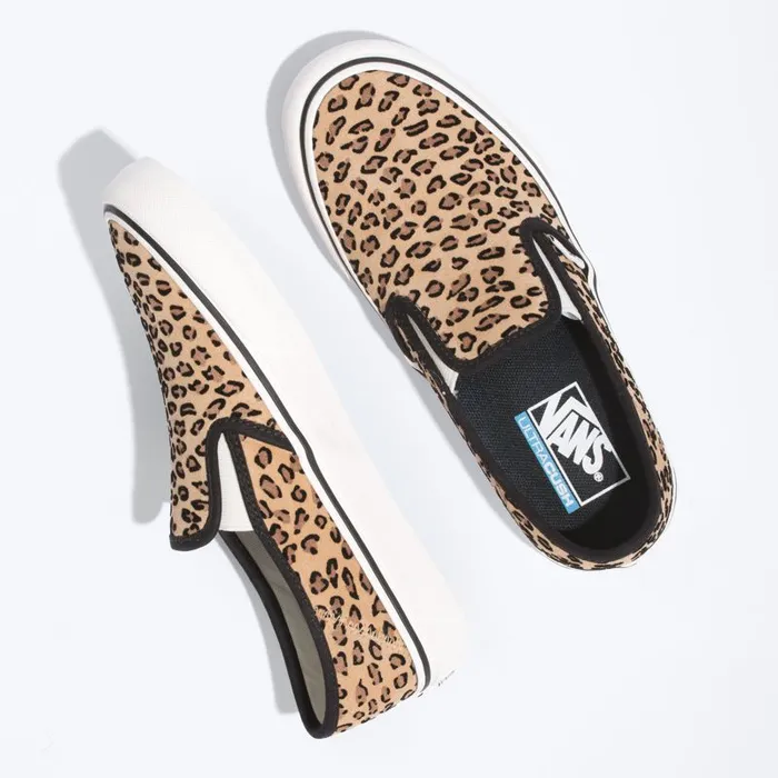 Vans Surf Vibes MensWomens Mini Leopard SlipOn SF SuedeMarshmallowMarshmallow Vans Surf Vibes MensWomens Mini Leopard SlipOn SF SuedeMarshmallowMarshmallow