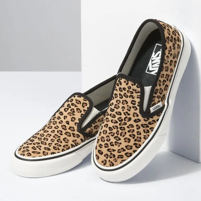 Vans Surf Vibes MensWomens Mini Leopard SlipOn SF SuedeMarshmallowMarshmallow Vans Surf Vibes MensWomens Mini Leopard SlipOn SF SuedeMarshmallowMarshmallow
