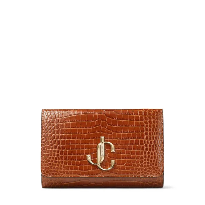 Varenne Clutch Cuoio Croc Embossed Leather Clutch Bag With Jc Logo Cuoio Women JIMMY CHOO Clutch Bags Varenne Clutch Cuoio Croc Embossed Leather Clutch Bag With Jc Logo Cuoio Women JIMMY CHOO Clutch Bags