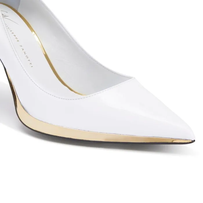 Virgyn White Women Giuseppe Zanotti Pumps