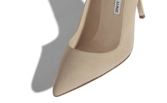 Women BB Manolo Blahnik BB Dark Cream Suede Pointed Toe Pumps Women BB Manolo Blahnik BB Dark Cream Suede Pointed Toe Pumps