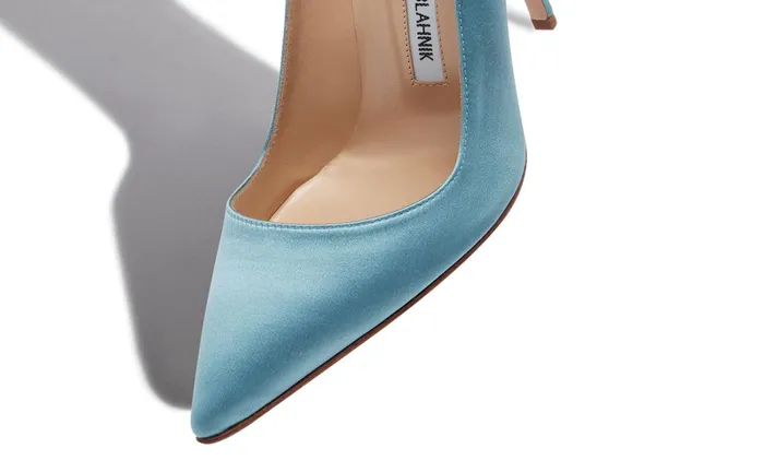 Women BB Manolo Blahnik BB Light Blue Satin Pointed Toe Pumps Women BB Manolo Blahnik BB Light Blue Satin Pointed Toe Pumps