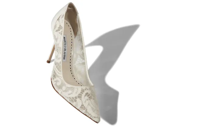 Women BB Manolo Blahnik BBLA BRIDE White Lace Pointed Toe Pumps Women BB Manolo Blahnik BBLA BRIDE White Lace Pointed Toe Pumps