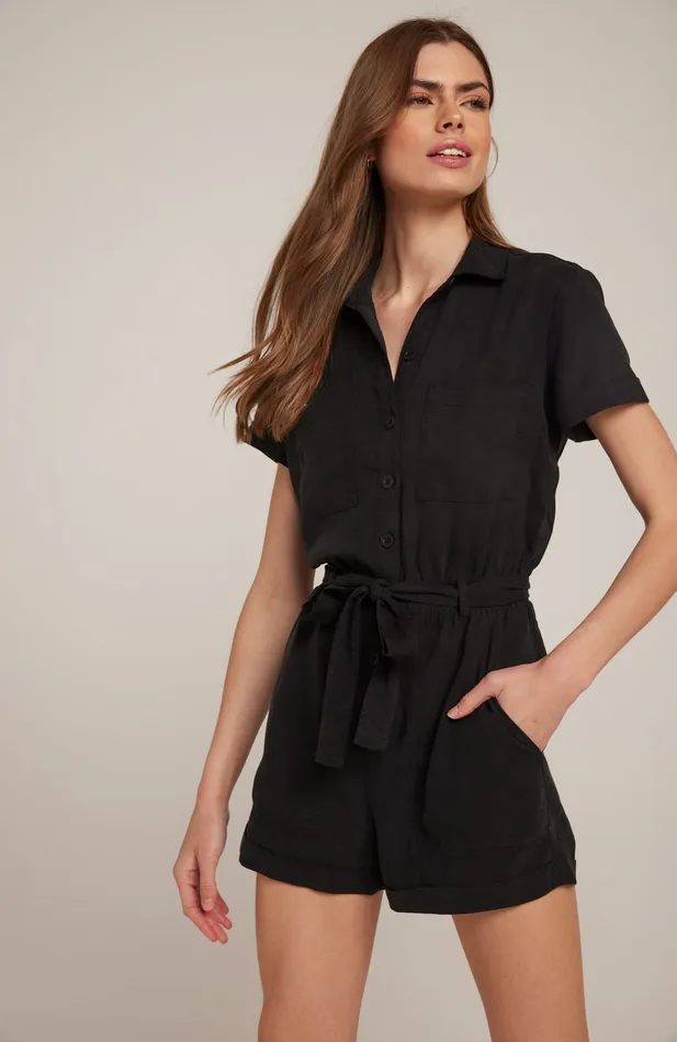 Women Bella Dahl Jumpsuits and Rompers Utility Rolled Hem Tencel Romper 8211 Vintage Black VINTAGE BLACK Women Bella Dahl Jumpsuits and Rompers Utility Rolled Hem Tencel Romper 8211 Vintage Black VINTAGE BLACK