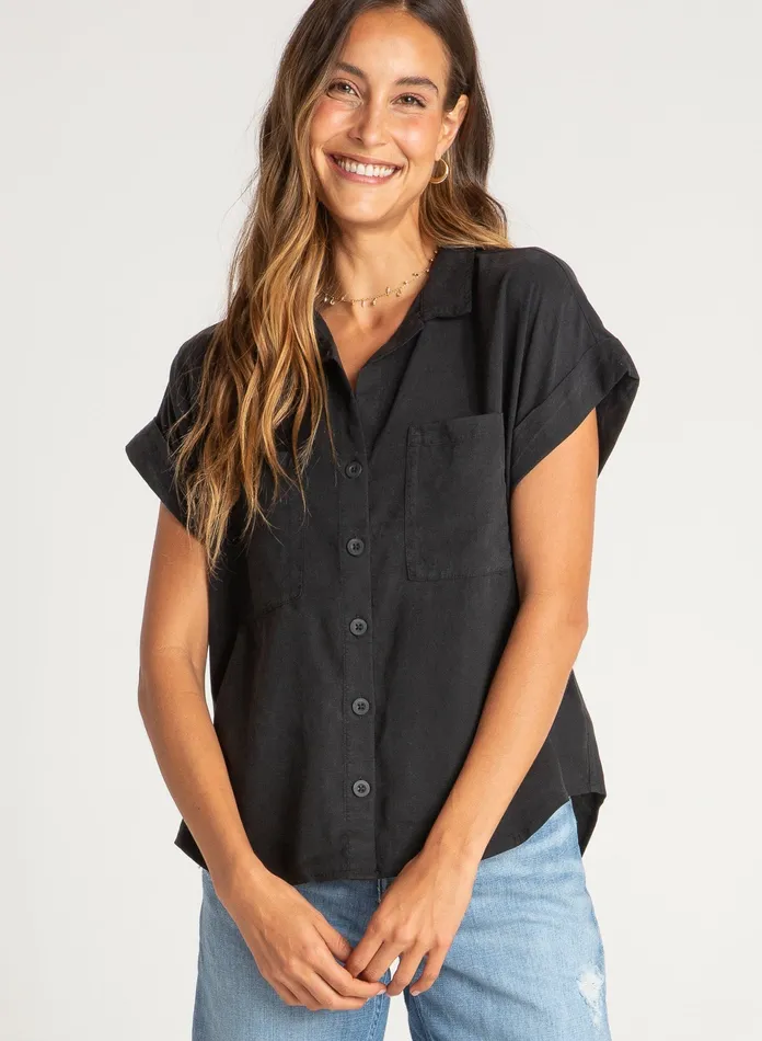 Women Bella Dahl Short Sleeve Short Sleeve Tencel Button Down 8211 Vintage Black VINTAGE BLACK Women Bella Dahl Short Sleeve Short Sleeve Tencel Button Down 8211 Vintage Black VINTAGE BLACK