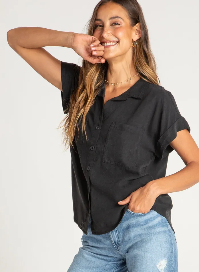 Women Bella Dahl Short Sleeve Short Sleeve Tencel Button Down 8211 Vintage Black VINTAGE BLACK