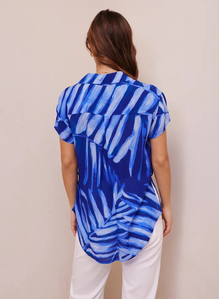 Women Bella Dahl Short Sleeve Side Slit Short Sleeve Shirt 8211 Bayside Palm Print BAYSIDE PALM PRINT