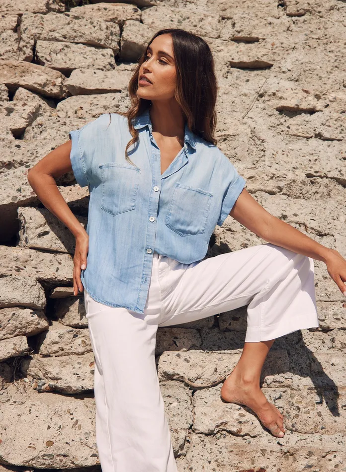 Women Bella Dahl Short Sleeve Two Pocket Short Sleeve Shirt 8211 Caribbean Wash CARIBBEAN WASH Women Bella Dahl Short Sleeve Two Pocket Short Sleeve Shirt 8211 Caribbean Wash CARIBBEAN WASH