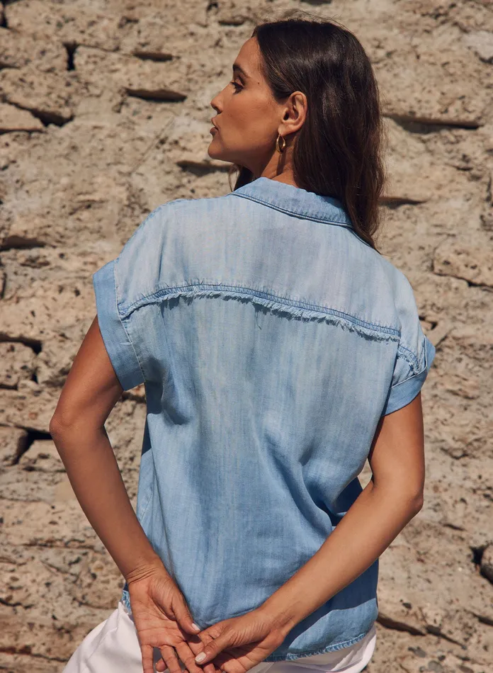 Women Bella Dahl Short Sleeve Two Pocket Short Sleeve Shirt 8211 Caribbean Wash CARIBBEAN WASH