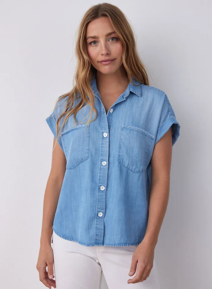 Women Bella Dahl Short Sleeve Two Pocket Short Sleeve Shirt 8211 Caribbean Wash CARIBBEAN WASH