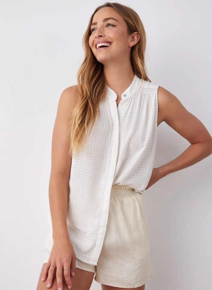 Women Bella Dahl Sleeveless Sleeveless Smocked Button Down 8211 Light Sand LIGHT SAND Women Bella Dahl Sleeveless Sleeveless Smocked Button Down 8211 Light Sand LIGHT SAND