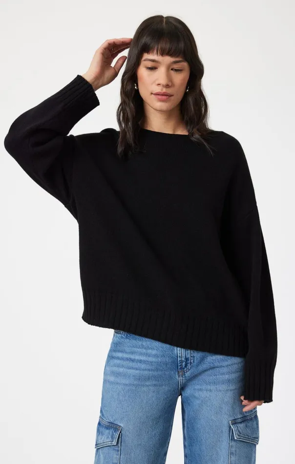 Women Boat Neck Sweater In Black Mavi Jeans Sweaters