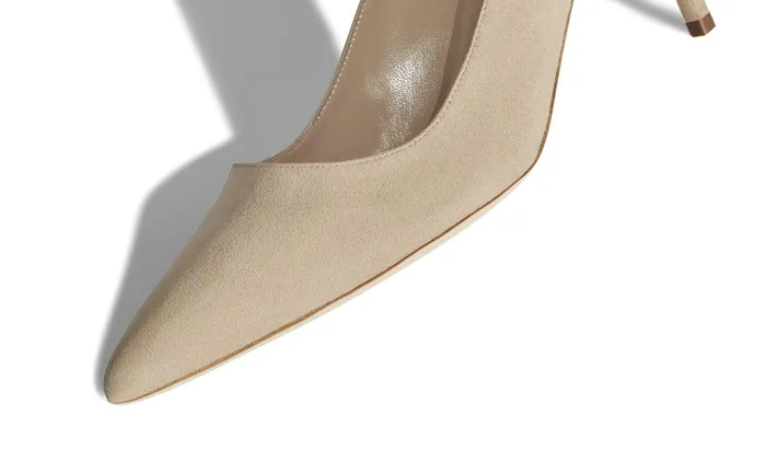 Women Business Manolo Blahnik BB 70 Dark Cream Pointed Toe Pumps Women Business Manolo Blahnik BB 70 Dark Cream Pointed Toe Pumps