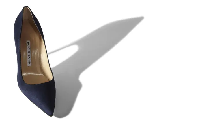 Women Business Manolo Blahnik BB Navy Suede Pointed Toe Pumps Women Business Manolo Blahnik BB Navy Suede Pointed Toe Pumps