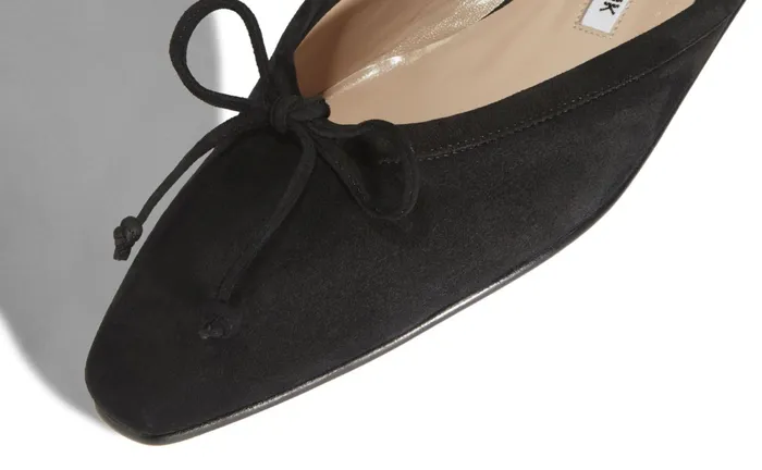 Women Casual Manolo Blahnik BALLERIMU Black Suede Flat Mules Women Casual Manolo Blahnik BALLERIMU Black Suede Flat Mules