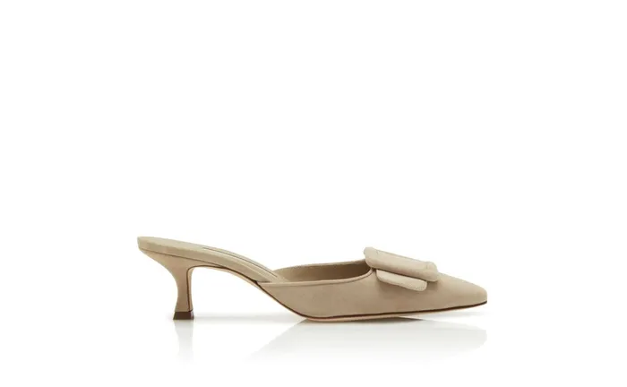 Women Casual Manolo Blahnik MAYSALE Beige Suede Kitten Heel Mules Women Casual Manolo Blahnik MAYSALE Beige Suede Kitten Heel Mules