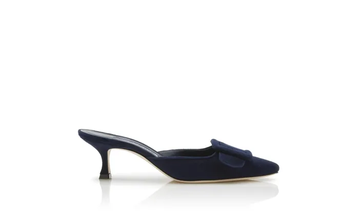 Women Casual Manolo Blahnik MAYSALE Navy Blue Suede Kitten Heel Mules Women Casual Manolo Blahnik MAYSALE Navy Blue Suede Kitten Heel Mules