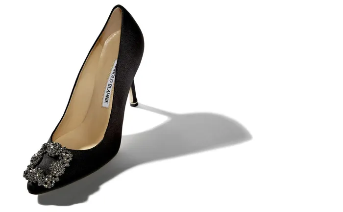 Women Dress Shoes Manolo Blahnik HANGISI Black Satin Jewel Buckle Pumps Women Dress Shoes Manolo Blahnik HANGISI Black Satin Jewel Buckle Pumps