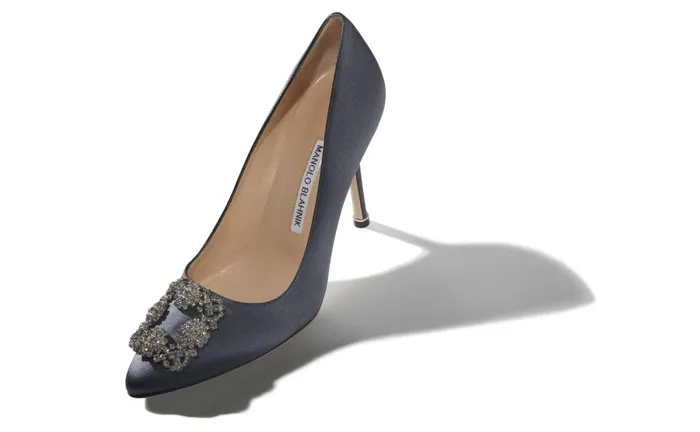 Women Dress Shoes Manolo Blahnik HANGISI Dark Grey Satin Jewel Buckle Pumps Women Dress Shoes Manolo Blahnik HANGISI Dark Grey Satin Jewel Buckle Pumps