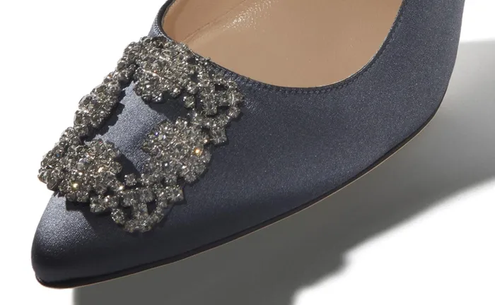 Women Dress Shoes Manolo Blahnik HANGISI Dark Grey Satin Jewel Buckle Pumps Women Dress Shoes Manolo Blahnik HANGISI Dark Grey Satin Jewel Buckle Pumps