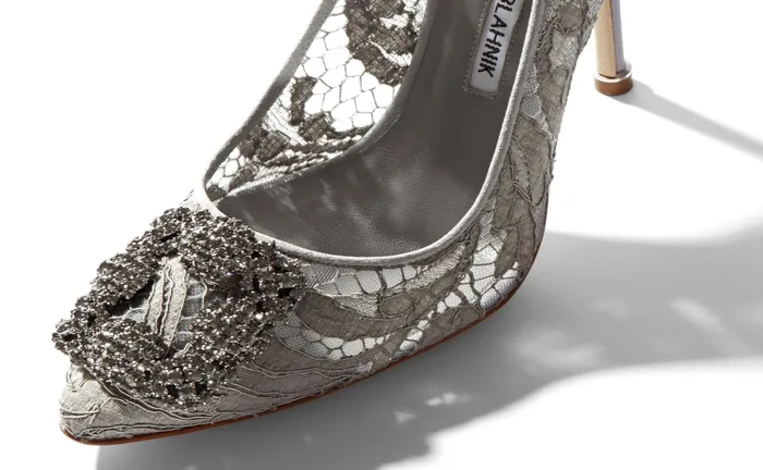 Women Dress Shoes Manolo Blahnik HANGISI LACE Grey Lace Jewel Buckle Pumps Women Dress Shoes Manolo Blahnik HANGISI LACE Grey Lace Jewel Buckle Pumps