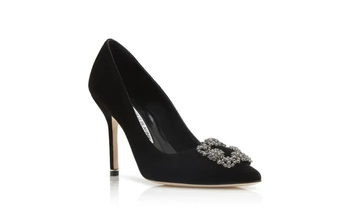 Women Dress Shoes Manolo Blahnik HANGISI VELVET Black Velvet Jewel Buckle Pumps Women Dress Shoes Manolo Blahnik HANGISI VELVET Black Velvet Jewel Buckle Pumps