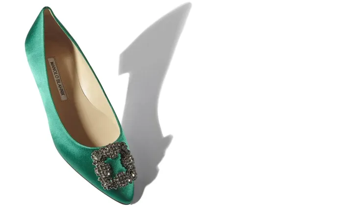 Women Dress Shoes Manolo Blahnik HANGISIFLAT Green Satin Jewel Buckle Flat Shoes Women Dress Shoes Manolo Blahnik HANGISIFLAT Green Satin Jewel Buckle Flat Shoes