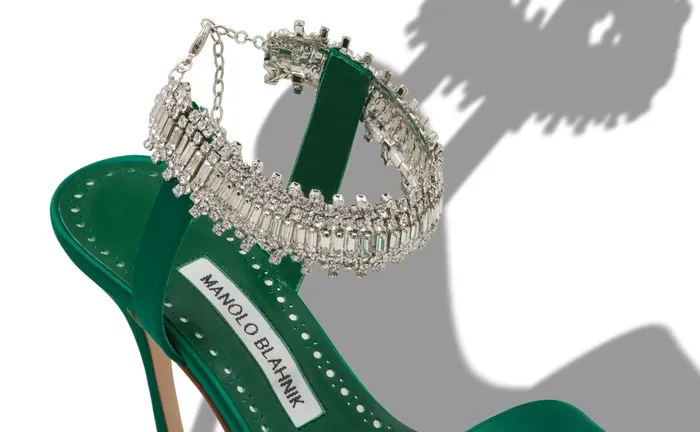 Women Dress Shoes Manolo Blahnik PARINASAN Dark Green Satin Crystal Embellished Sandals Women Dress Shoes Manolo Blahnik PARINASAN Dark Green Satin Crystal Embellished Sandals