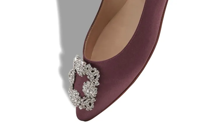 Women Flats Manolo Blahnik HANGISIFLAT Dark Purple Satin Jewel Buckle Flat Shoes Women Flats Manolo Blahnik HANGISIFLAT Dark Purple Satin Jewel Buckle Flat Shoes