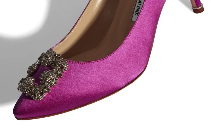Women Hangisi Manolo Blahnik HANGISI 70 Dark Fuchsia Satin Jewel Buckle Pumps Women Hangisi Manolo Blahnik HANGISI 70 Dark Fuchsia Satin Jewel Buckle Pumps