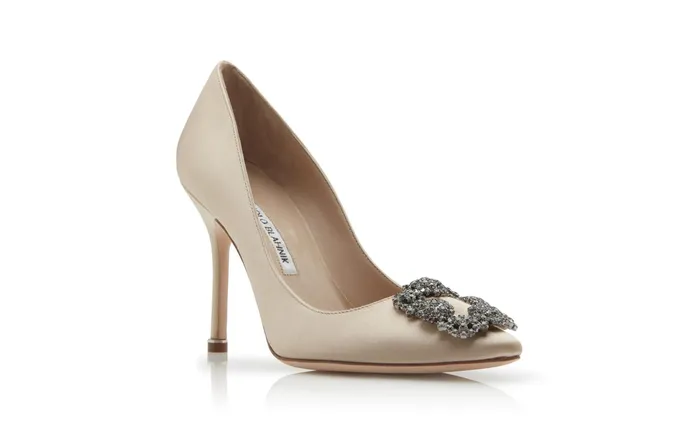 Women Hangisi Manolo Blahnik HANGISI Champagne Satin Jewel Buckle Pumps