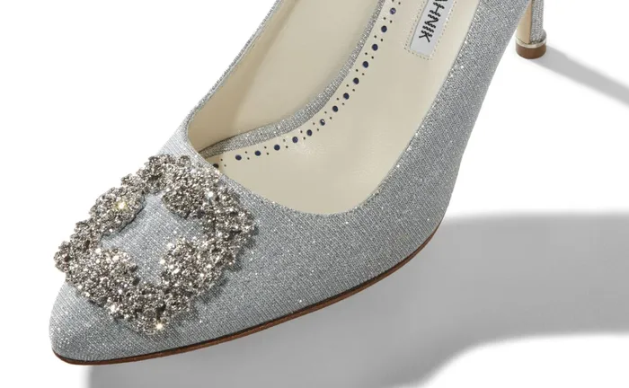 Women Hangisi Manolo Blahnik HANGISI GLITTER BRIDE Silver Glitter Fabric Jewel Buckle Pumps