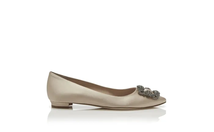 Women Hangisi Manolo Blahnik HANGISIFLAT Champagne Satin Jewel Buckle Flat Shoes Women Hangisi Manolo Blahnik HANGISIFLAT Champagne Satin Jewel Buckle Flat Shoes