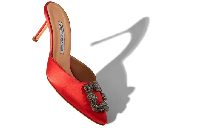 Women Hangisi Manolo Blahnik HANGISIMU Red Satin Jewel Buckle Mules Women Hangisi Manolo Blahnik HANGISIMU Red Satin Jewel Buckle Mules