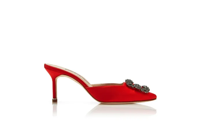 Women Hangisi Manolo Blahnik HANGISIMU Red Satin Jewel Buckle Mules Women Hangisi Manolo Blahnik HANGISIMU Red Satin Jewel Buckle Mules