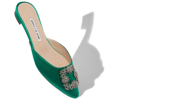 Women Hangisi Manolo Blahnik HANGISIMUFLAT Green Satin Jewel Buckle Flat Mules Women Hangisi Manolo Blahnik HANGISIMUFLAT Green Satin Jewel Buckle Flat Mules
