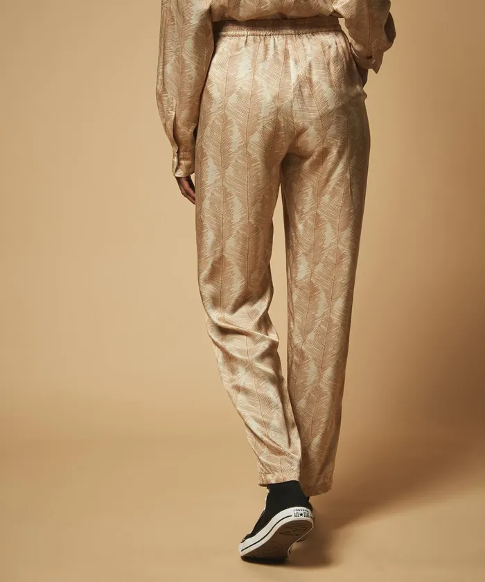 Women Hartford Pants Caramel Feathers Print Pang Pants