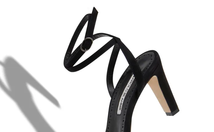 Women High Heels Manolo Blahnik ARASPE Black Suede Strappy Square Toe Sandals