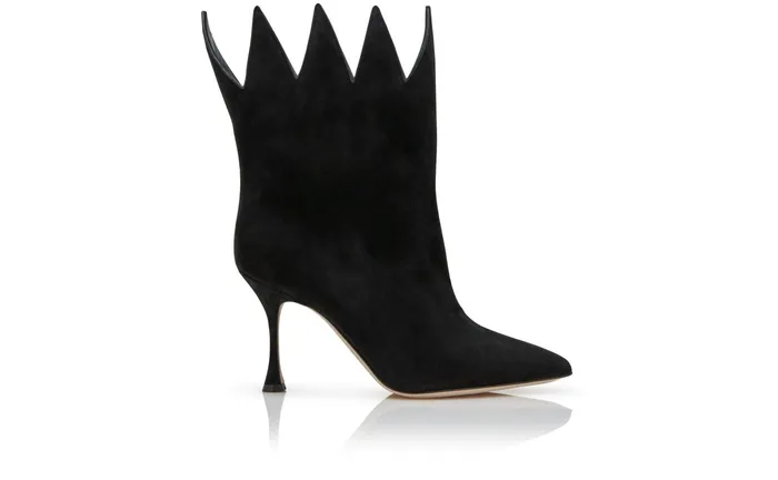 Women High Heels Manolo Blahnik CHICUELO Black Suede Zigzag CutOut Boots Women High Heels Manolo Blahnik CHICUELO Black Suede Zigzag CutOut Boots