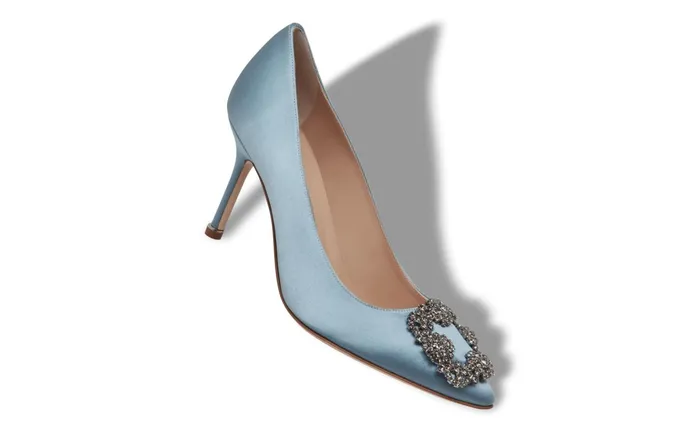 Women High Heels Manolo Blahnik HANGISI 90 Light Blue Satin Jewel Buckle Pumps Women High Heels Manolo Blahnik HANGISI 90 Light Blue Satin Jewel Buckle Pumps