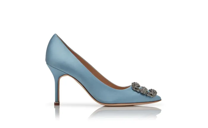 Women High Heels Manolo Blahnik HANGISI 90 Light Blue Satin Jewel Buckle Pumps Women High Heels Manolo Blahnik HANGISI 90 Light Blue Satin Jewel Buckle Pumps