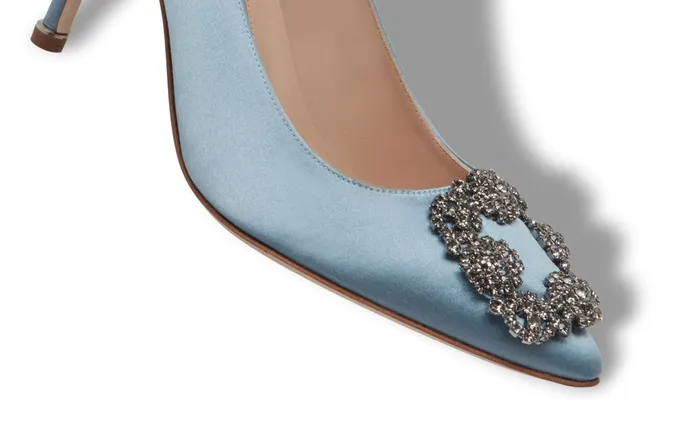 Women High Heels Manolo Blahnik HANGISI 90 Light Blue Satin Jewel Buckle Pumps Women High Heels Manolo Blahnik HANGISI 90 Light Blue Satin Jewel Buckle Pumps