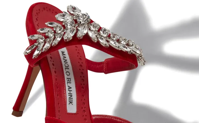 Women Lurum Manolo Blahnik LURUM VELVET Red Velvet Crystal Embellished Mules Women Lurum Manolo Blahnik LURUM VELVET Red Velvet Crystal Embellished Mules