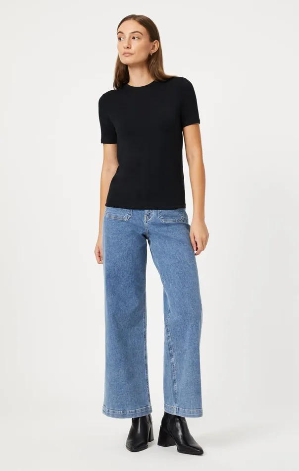 Women Luxe Crew Neck TShirt In Black Mavi Jeans Tops and TShirts Women Luxe Crew Neck TShirt In Black Mavi Jeans Tops and TShirts