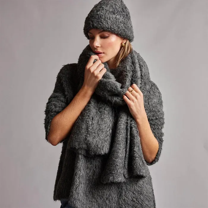 WomenMen Scarves James Perse Wool Blend Sherpa Scarf Anthracite