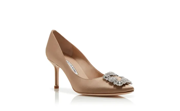 Women Mid Heels Manolo Blahnik HANGISI 70 Beige Satin Jewel Buckle Pumps